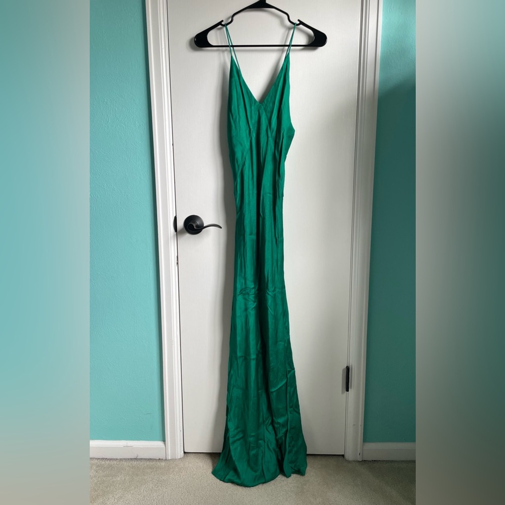 Elegant Rat & Boa Emerald Green Evening Gown